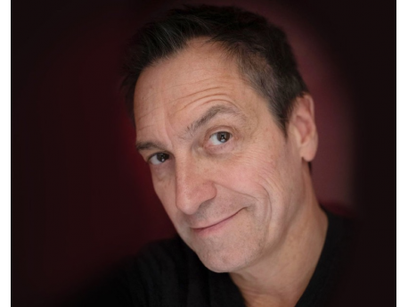 Dieter Nuhr "Kein Scherz!"