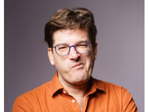 Nils Heinrich „... probt den Aufstand!“