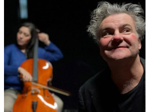 Tom Quaas & Ekaterina Gorynina "Clown meets Cello"