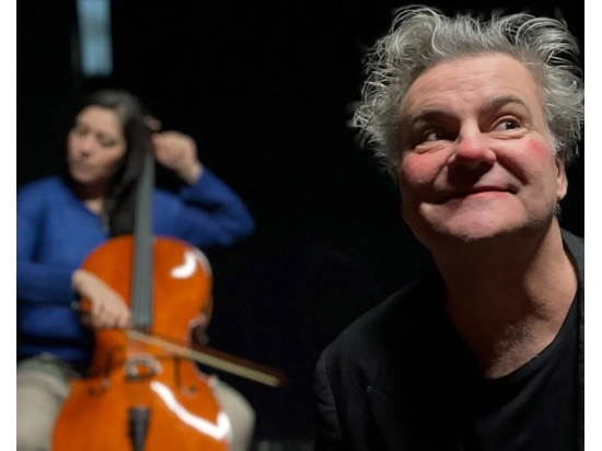 Tom Quaas & Ekaterina Gorynina "Clown meets Cello"