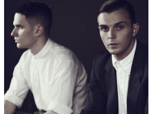 Hurts (UK)