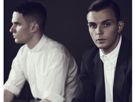 Hurts (UK)