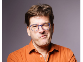 Nils Heinrich „... probt den Aufstand!“