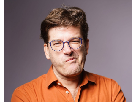 Nils Heinrich „... probt den Aufstand!“