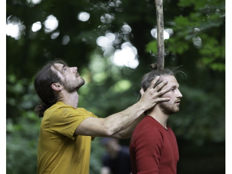 Klub Girko "Human Time Tree Time"