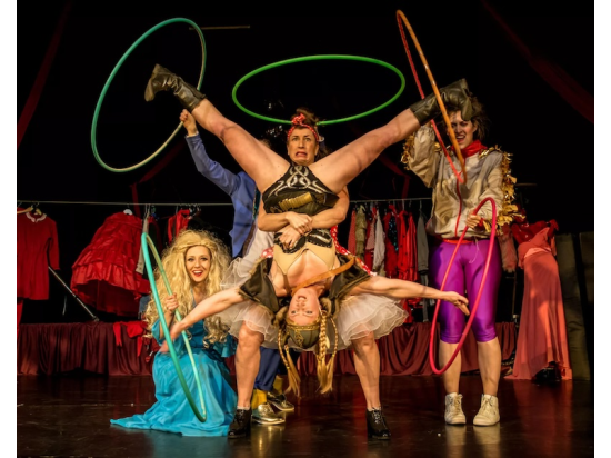 Barbaren Barbies  "A Wild Woman Circus"