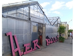 9 Quadratmeter - 800 kalt - Sommerkabarett Herkuleskeule