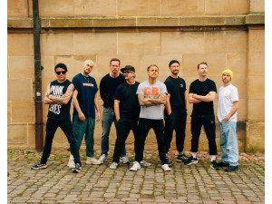 Donots & H-Blockx (D)